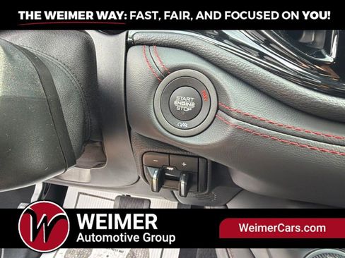 Used 2024 Dodge Durango GT AWD/4WD image 46