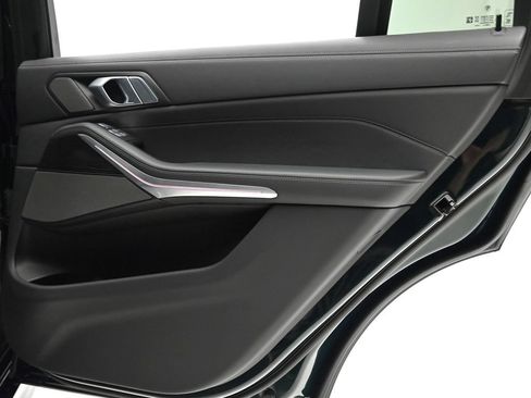 Used 2025 BMW ALPINA XB7 AWD/4WD image 28
