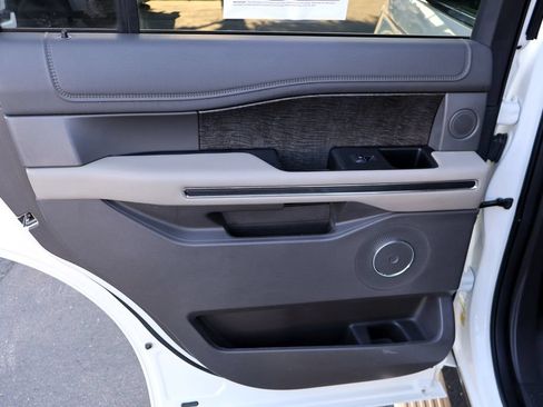 Certified 2021 Ford Expedition Limited RWD image 29