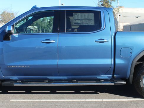 New 2026 GMC Sierra 1500 Denali w/ Technology Package image 2