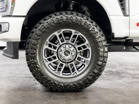 Used 2024 Ford F350 Limited w/ FX4 Off-Road Package AWD/4WD image 11