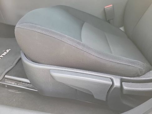 Used 2024 Nissan Sentra SV FWD image 12