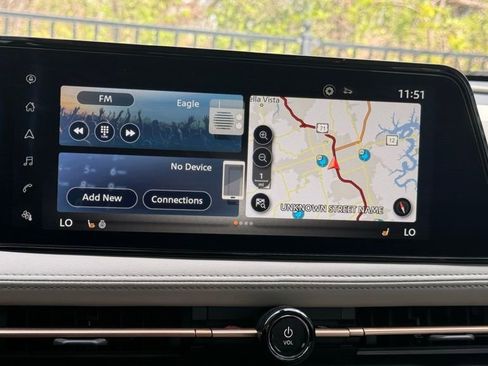 Used 2023 Nissan Ariya AWD image 15