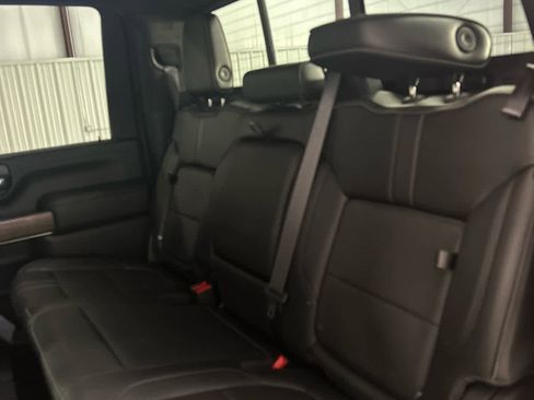 Used 2020 Chevrolet Silverado 2500 High Country w/ Technology Package image 27