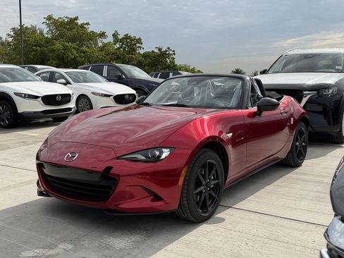 New 2026 MAZDA MX-5 Miata Sport RWD image 2