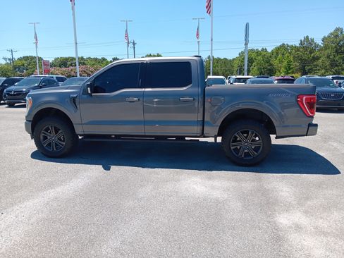 Used 2022 Ford F150 XLT w/ Equipment Group 302A High AWD/4WD image 3