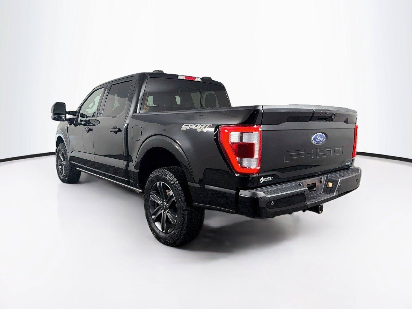 Used 2023 Ford F150 Lariat w/ Equipment Group 502A High AWD/4WD image 9