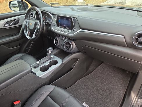 Used 2021 Chevrolet Blazer LT w/ Midnight/Sport Edition image 18