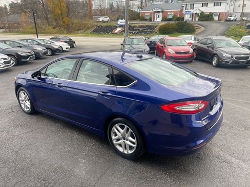 Used 2016 Ford Fusion SE image 9