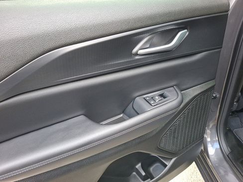 Certified 2023 Jeep Grand Cherokee Laredo w/ Luxury Tech Group I image 19