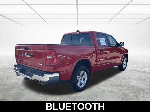Used 2025 RAM 1500 Big Horn AWD/4WD image 4