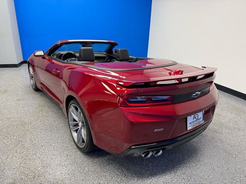 Used 2017 Chevrolet Camaro SS RWD image 11