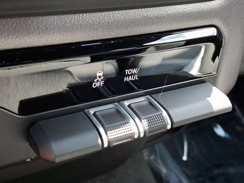 Used 2021 RAM 1500 Big Horn AWD/4WD image 23