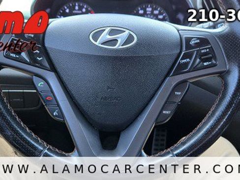 Used 2016 Hyundai Veloster Turbo image 30