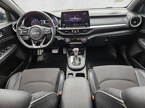 Used 2022 Kia Forte GT-Line w/ GT-Line Technology Package FWD image 18