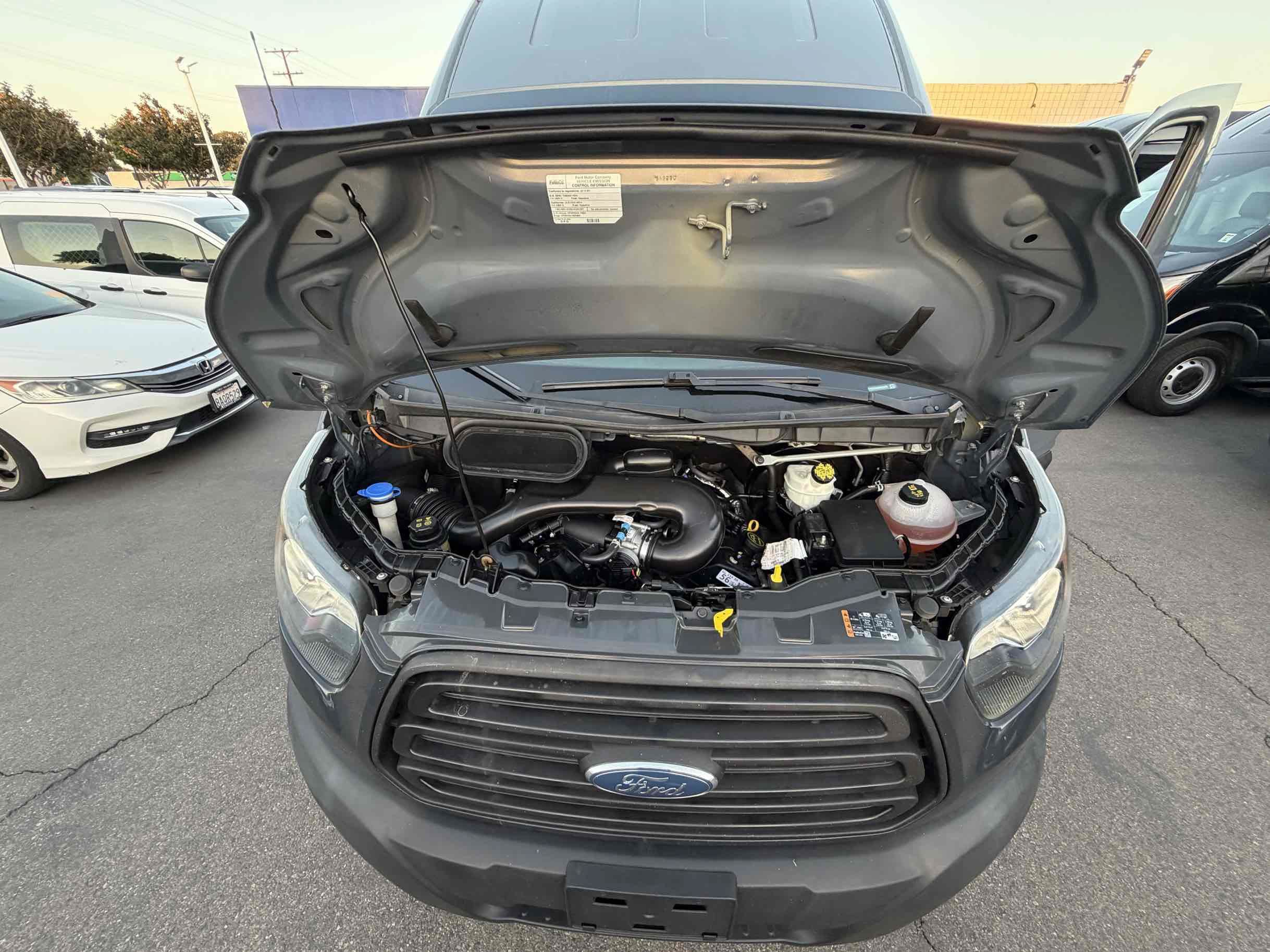 Used 2019 Ford Transit 250 148 High Roof Extended RWD image 21