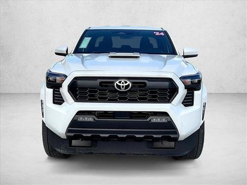 Used 2024 Toyota Tacoma TRD Sport RWD image 3