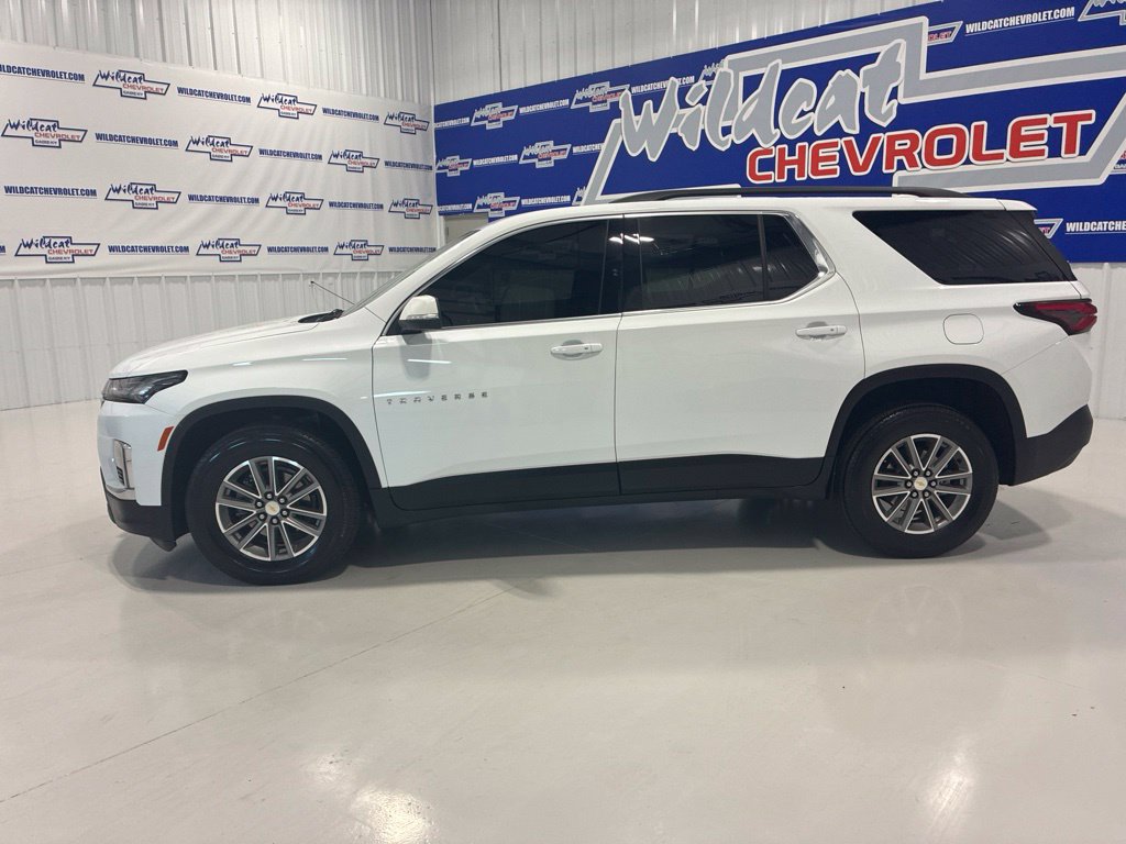 Used 2023 Chevrolet Traverse LT AWD/4WD image 3