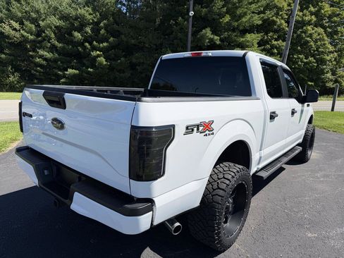 Used 2017 Ford F150 XL w/ Equipment Group 101A Mid AWD/4WD image 16
