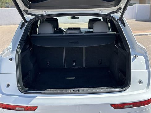 Used 2022 Audi SQ5 Premium image 5