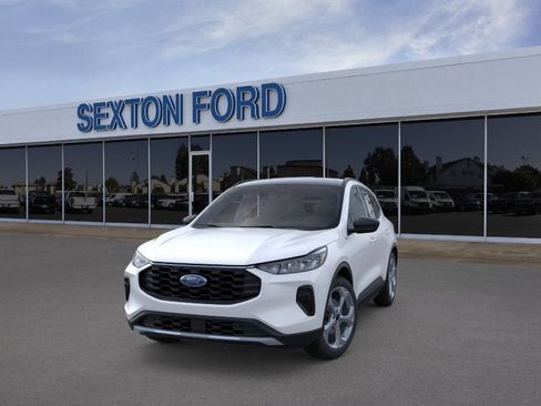 New 2026 Ford Escape ST-Line w/ Cold Weather Package AWD/4WD image 2
