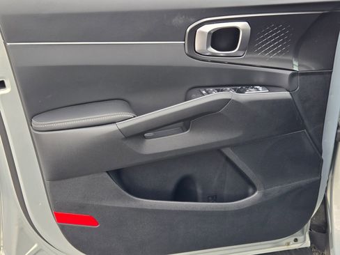 New 2026 Kia Sorento S w/ S Panoramic Sunroof Package image 19