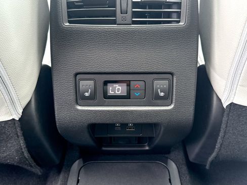 New 2025 Mitsubishi Outlander SEL AWD/4WD image 22