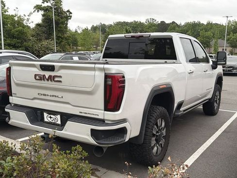 Used 2024 GMC Sierra 2500 Denali w/ Denali Reserve Package AWD/4WD image 14