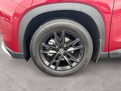 Used 2026 Toyota Grand Highlander AWD Hybrid image 14