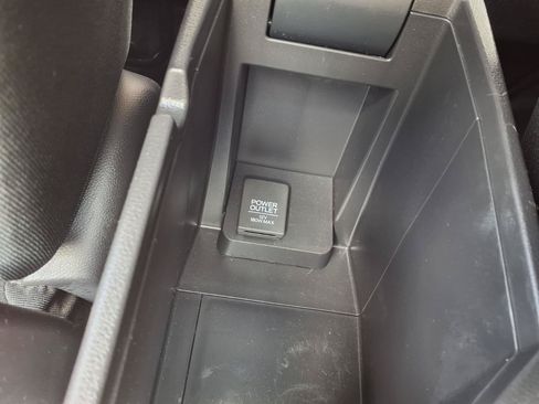 Used 2016 Honda Fit LX image 11
