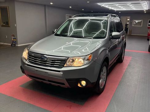 Used 2009 Subaru Forester 2.5X Limited image 2
