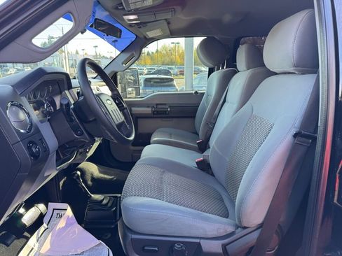 Used 2012 Ford F350 XLT w/ XLT Interior Pkg image 18