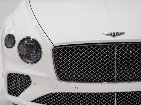 Used 2020 Bentley Continental GT AWD/4WD image 28