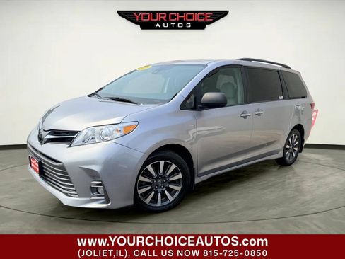 Used 2018 Toyota Sienna AWD image 1