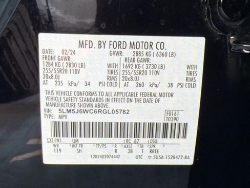 Used 2024 Lincoln Aviator 2WD w/ Premium Package image 19