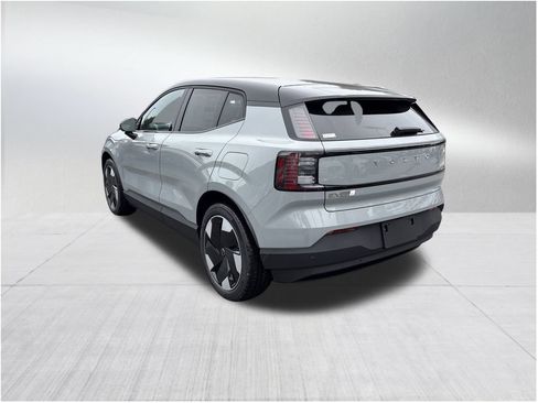 New 2026 Volvo EX30 Plus image 7