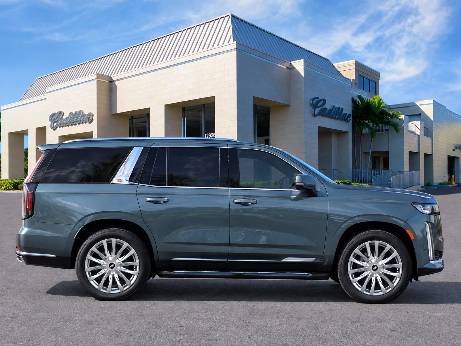 Used 2023 Cadillac Escalade Premium Luxury w/ LPO, Illumination Package AWD/4WD image 8