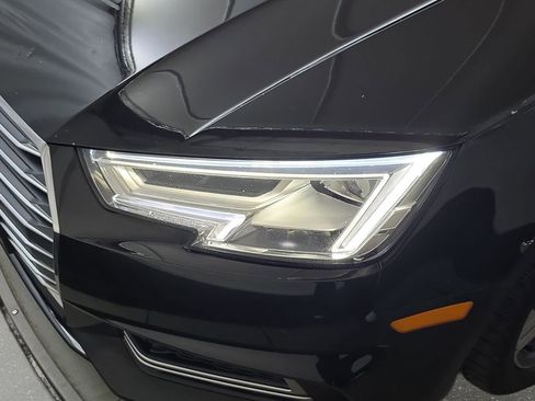 Used 2018 Audi A4 2.0T Premium image 31