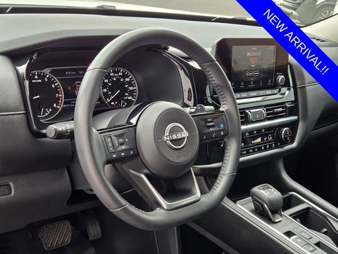Used 2023 Nissan Pathfinder SV w/ Black Appearance Package FWD image 23