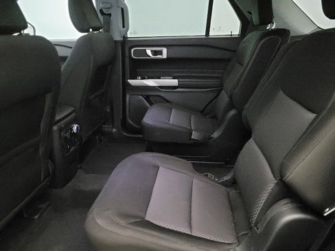 Used 2022 Ford Explorer XLT w/ Class IV Trailer Tow Package image 18