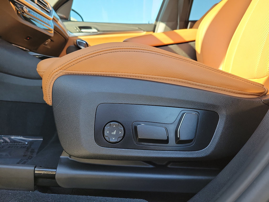 Used 2024 BMW X3 sDrive30i w/ Premium Package RWD image 23