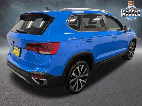 Used 2022 Volkswagen Taos SE image 5