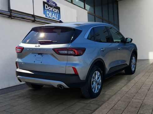 Used 2023 Ford Escape Active image 3