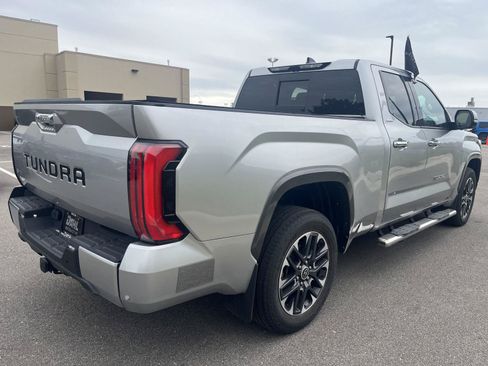 Used 2022 Toyota Tundra Limited AWD/4WD image 6