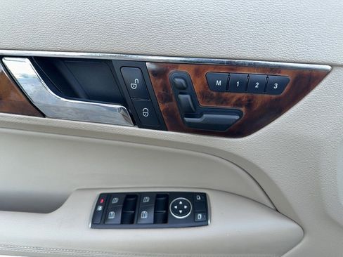 Used 2012 Mercedes-Benz E 350 Cabriolet image 17