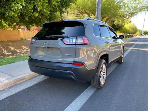 Used 2020 Jeep Cherokee Latitude Plus FWD image 6