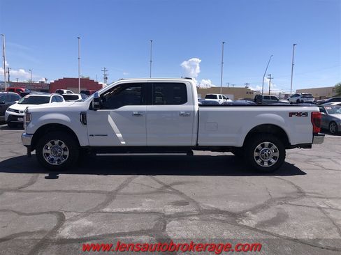 Used 2022 Ford F350 Lariat w/ Lariat Ultimate Package AWD/4WD image 5
