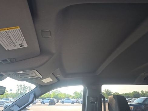 Used 2024 GMC Sierra 1500 Elevation AWD/4WD image 8