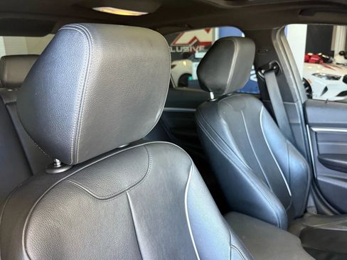 Used 2016 BMW 340i xDrive Sedan image 22
