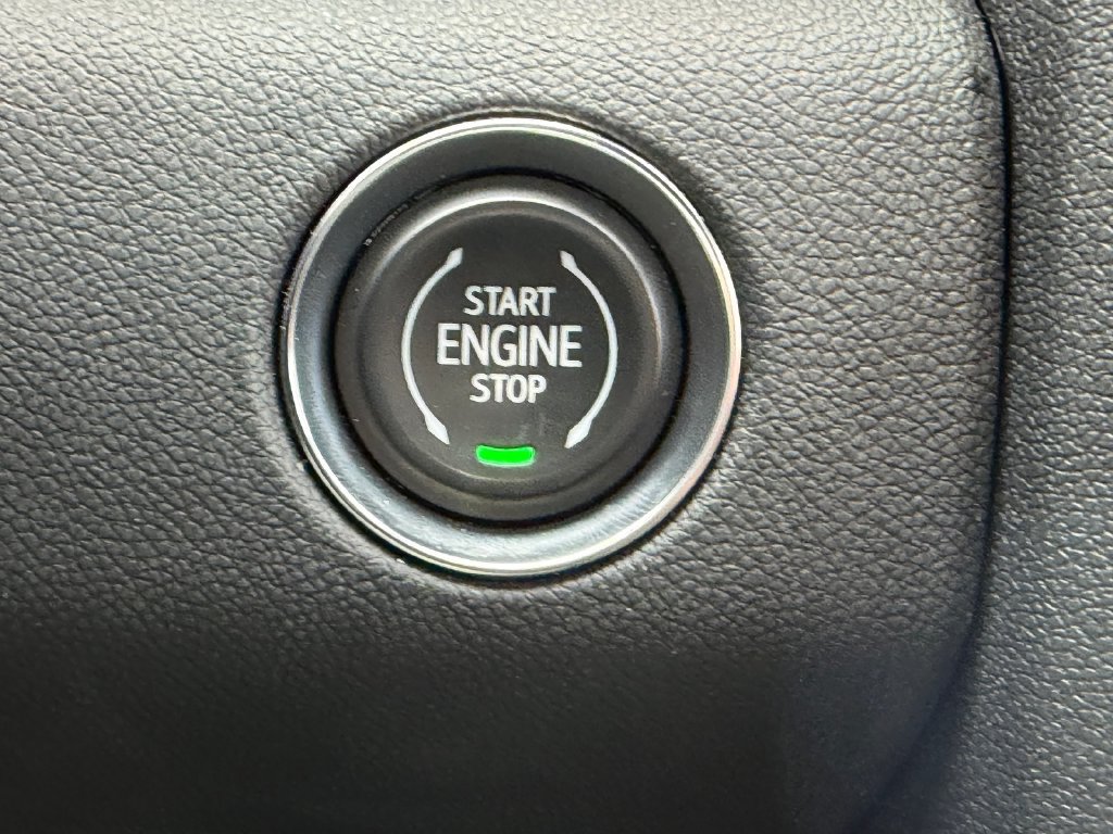 Used 2026 GMC Acadia AT4 AWD/4WD image 27